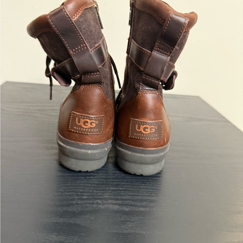 UGG Kesey Chestnut Brown Leather Waterproof Moto Buckle Boots No Box Size 8 - Picture 7 of 9